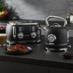 چای ساز برقی جیپاس مدل اسمگ smeg geepas کرم رنگ وینتیج رترو