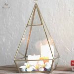 Geometric Transparent Glass Flower Room